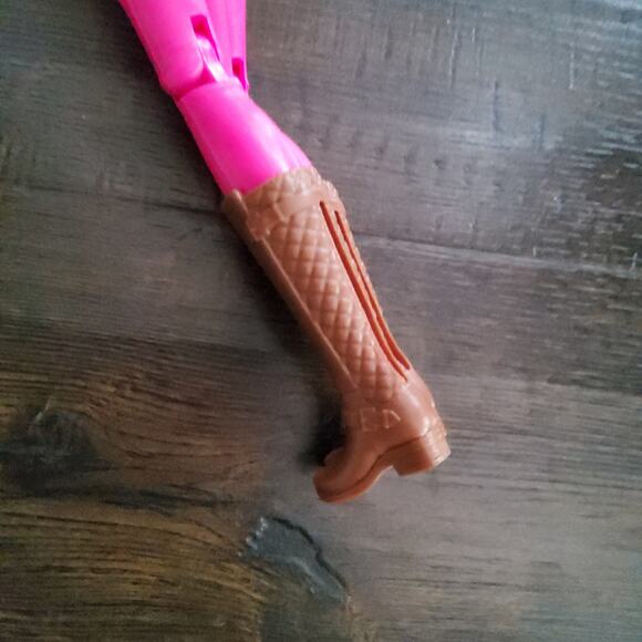 Mattel Barbie Doll Blonde Fashion Doll Riding Outfit with Brown Boots Pink Hat - Picture 10 of 11